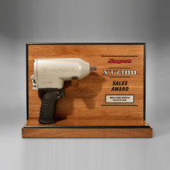 Snap-on XT7100 Tool Sales Custom Award